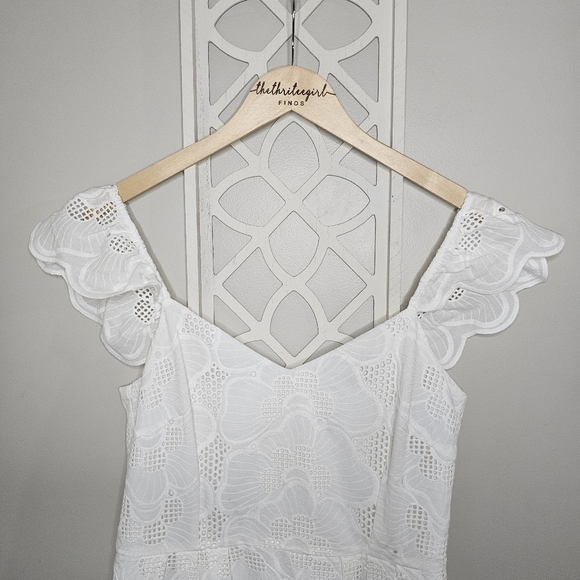 Steve Madden Sierra Sleeveless Lace Eyelet Boho Crochet Dress in Optic White - Picture 5 of 14